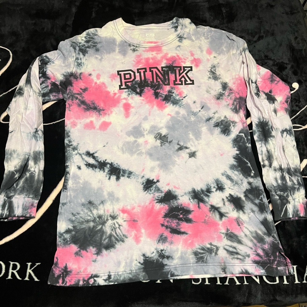 Victoria’s Secret PINK long sleeve Campus tie-dye shirt